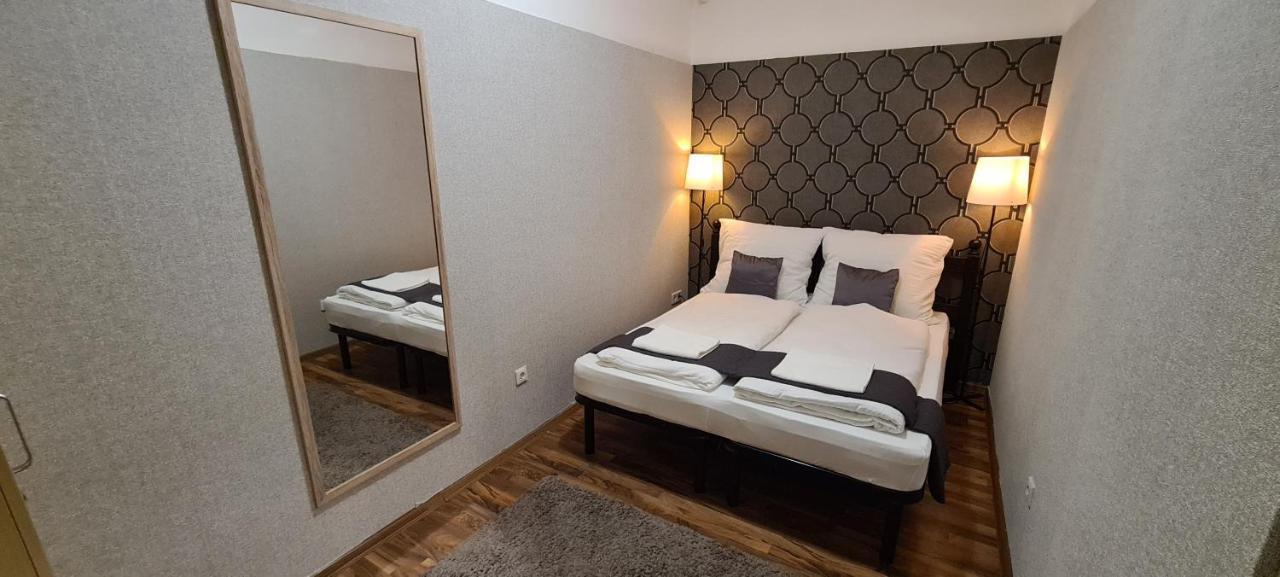Elegant Apartment In The Hearth Of Budapešť Exteriér fotografie