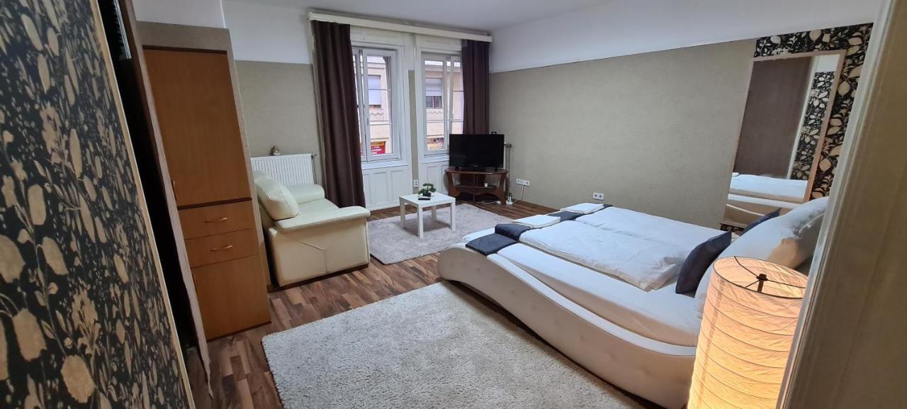 Elegant Apartment In The Hearth Of Budapešť Exteriér fotografie